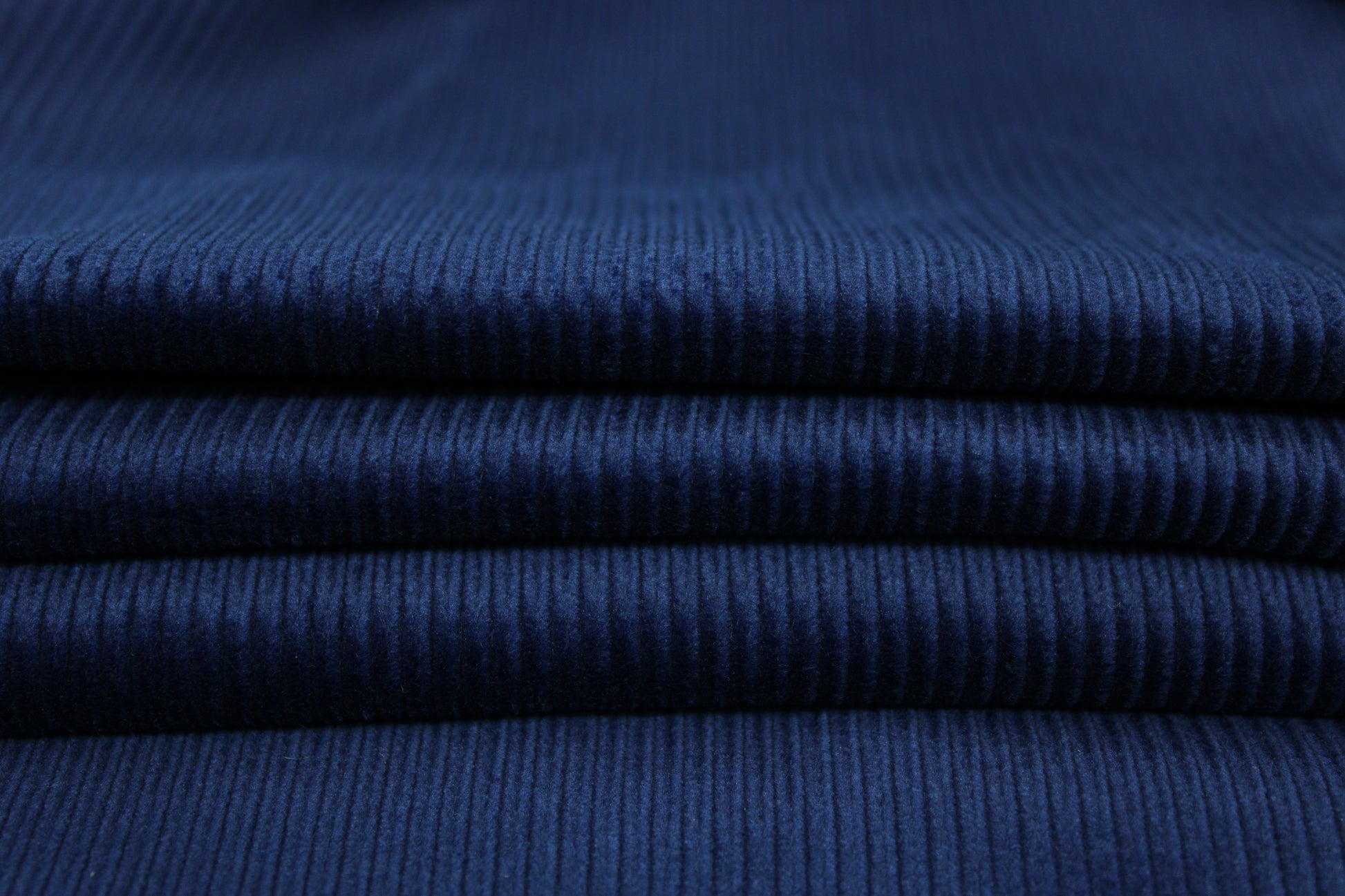 Tissu velours côtelé - bleu nuit - photo 2/3 | So Tissus