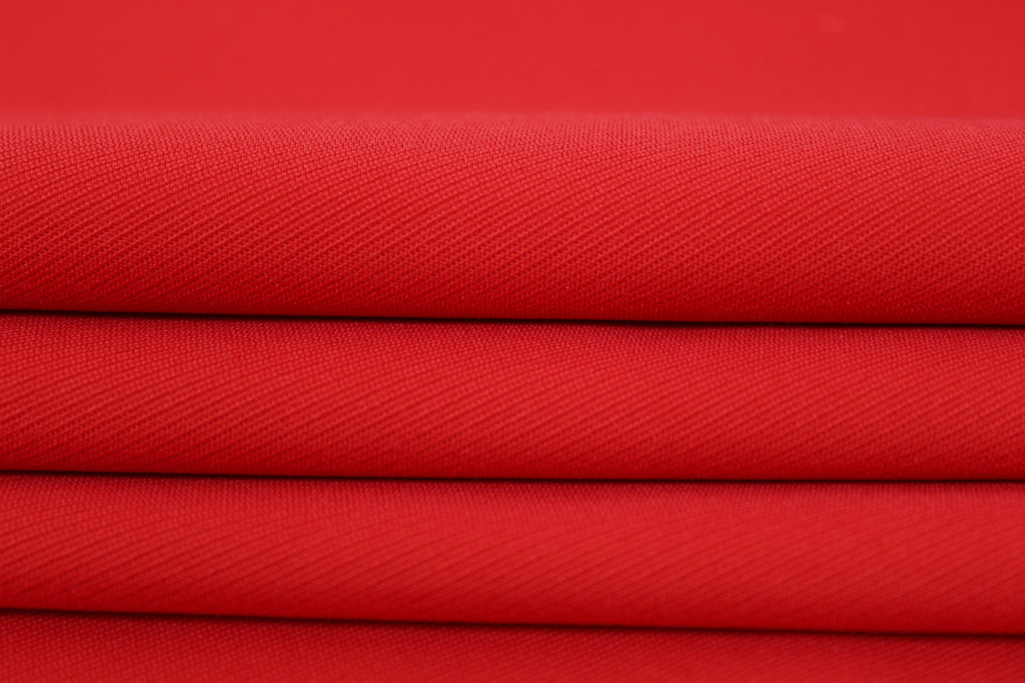 Tissu twill crêpe stretch - rouge - photo 2/3 | So Tissus