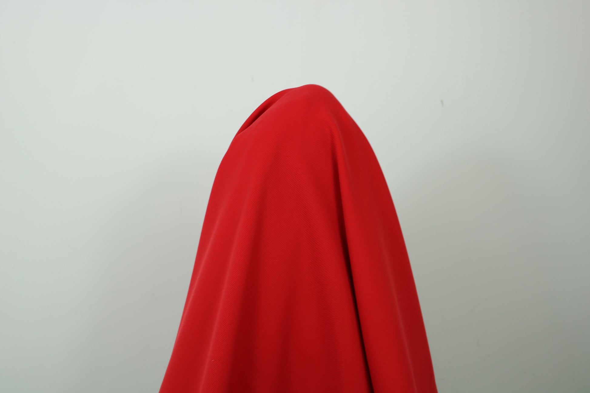 Tissu twill crêpe stretch - rouge - photo 3/3 | So Tissus