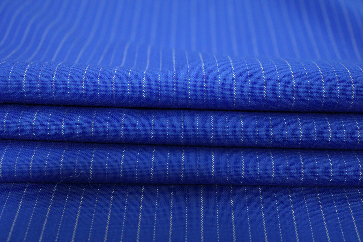 Tissu laine froide stretch - à rayures - bleu roi et blanc - photo 2/4 | So Tissus
