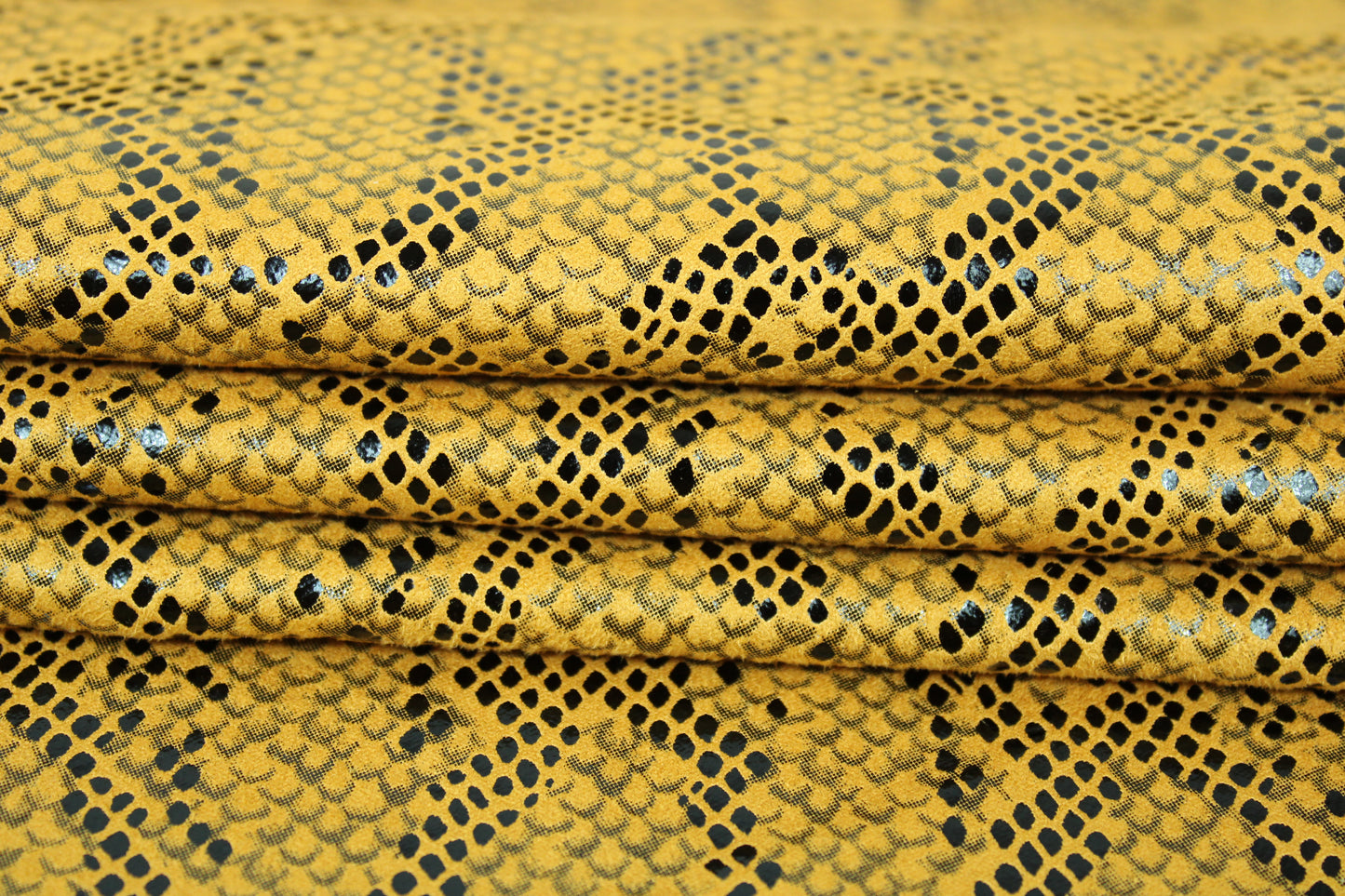 Tissu suédine - imprimé reptile - photo 2/5 | So Tissus