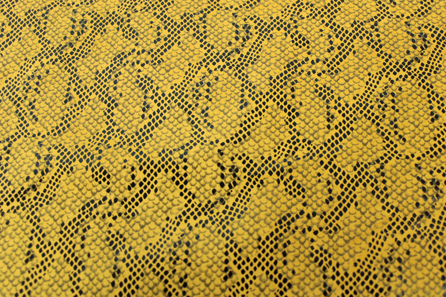 Tissu suédine - imprimé reptile - photo 4/5 | So Tissus