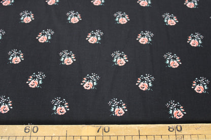 Tissu viscose - imprimé fleurs roses - photo 5/5 | So Tissus