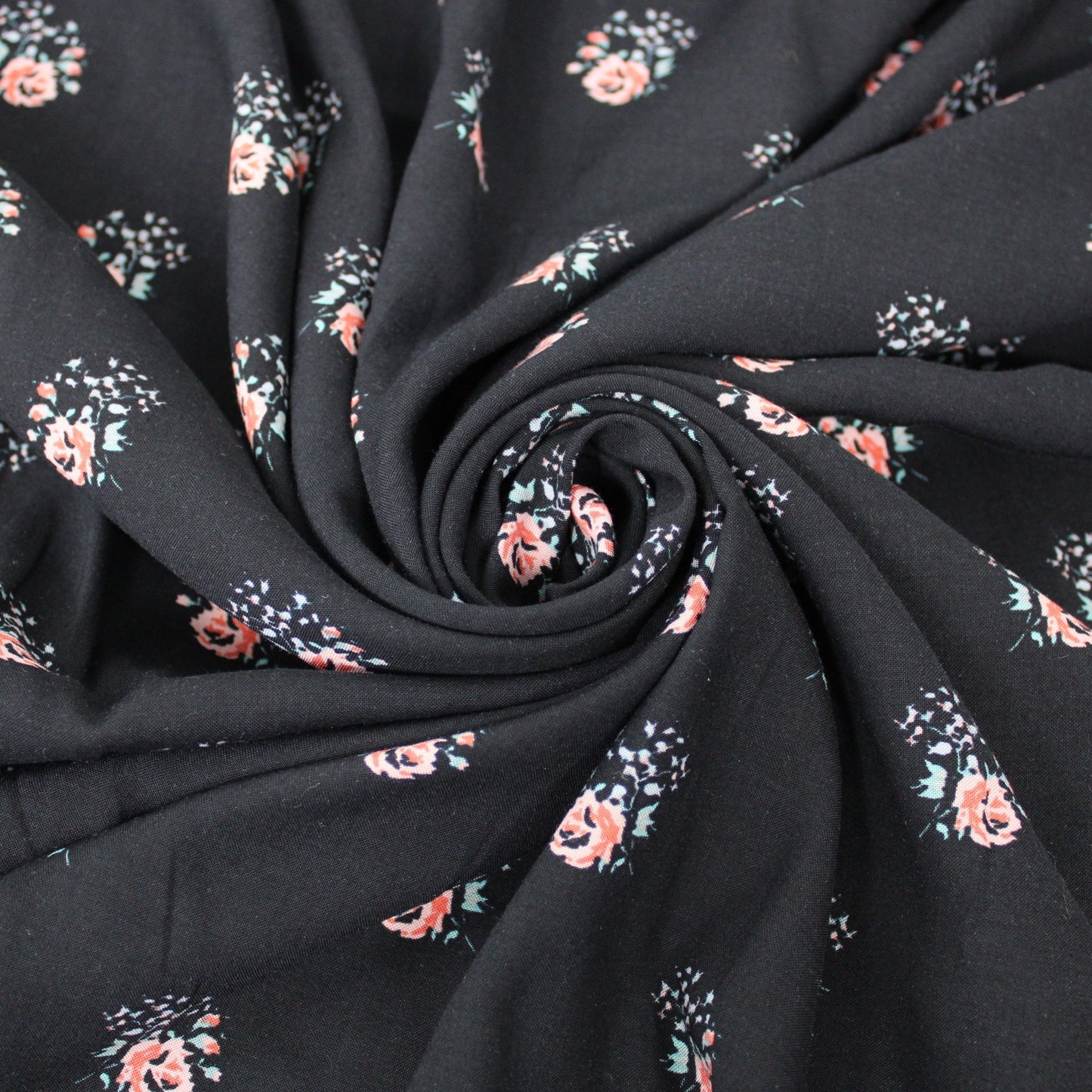 Tissu viscose - imprimé fleurs roses - photo 1/5 | So Tissus