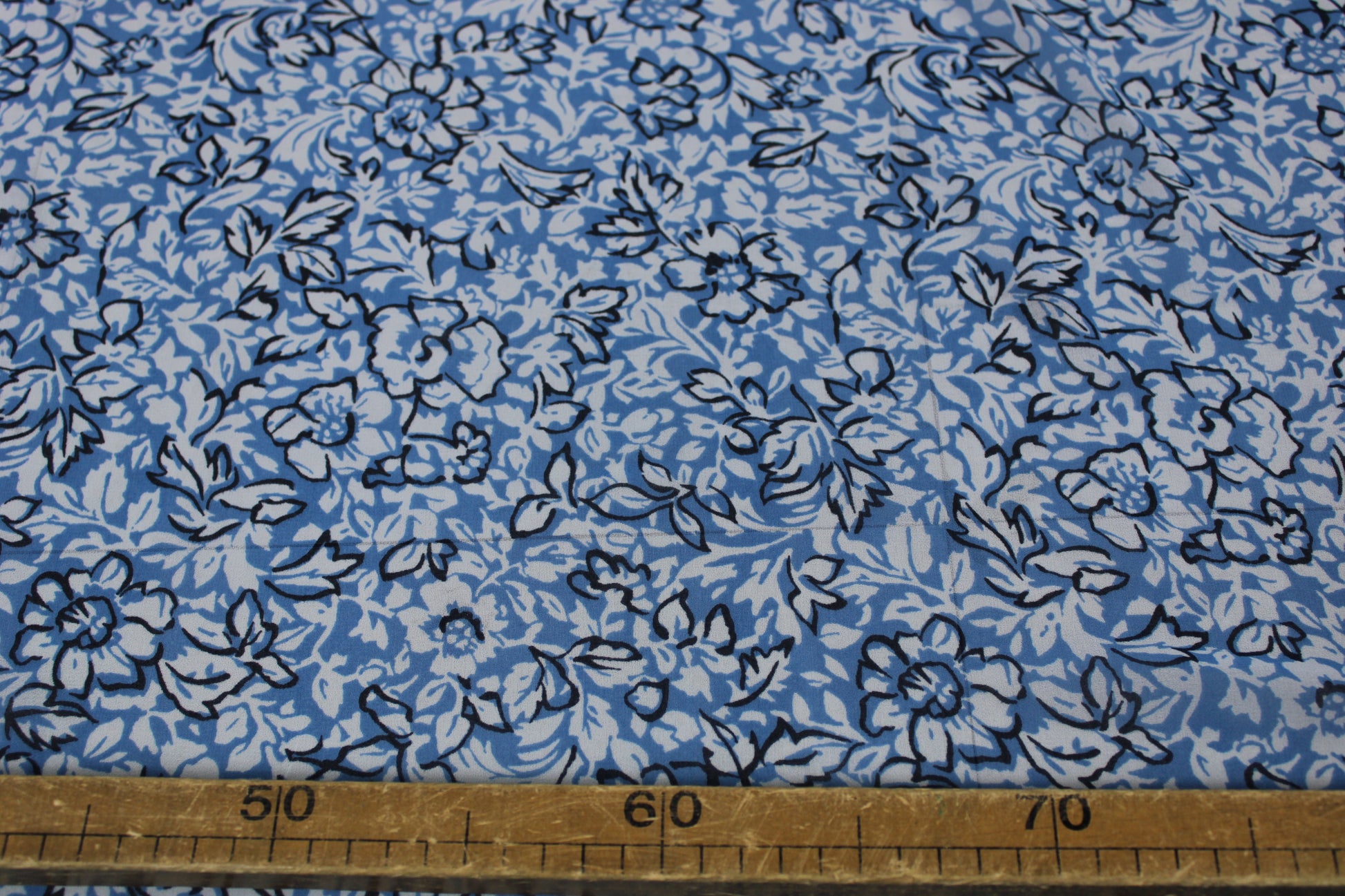 Tissu crêpe georgette  - imprimé fleurs abstraites - photo 4/6 | So Tissus