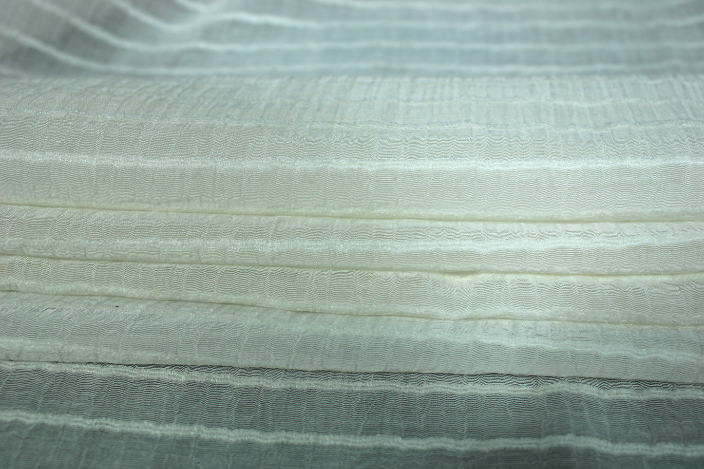Tissu voile rayon et viscose- à rayures - écru - photo 2/6 | So Tissus