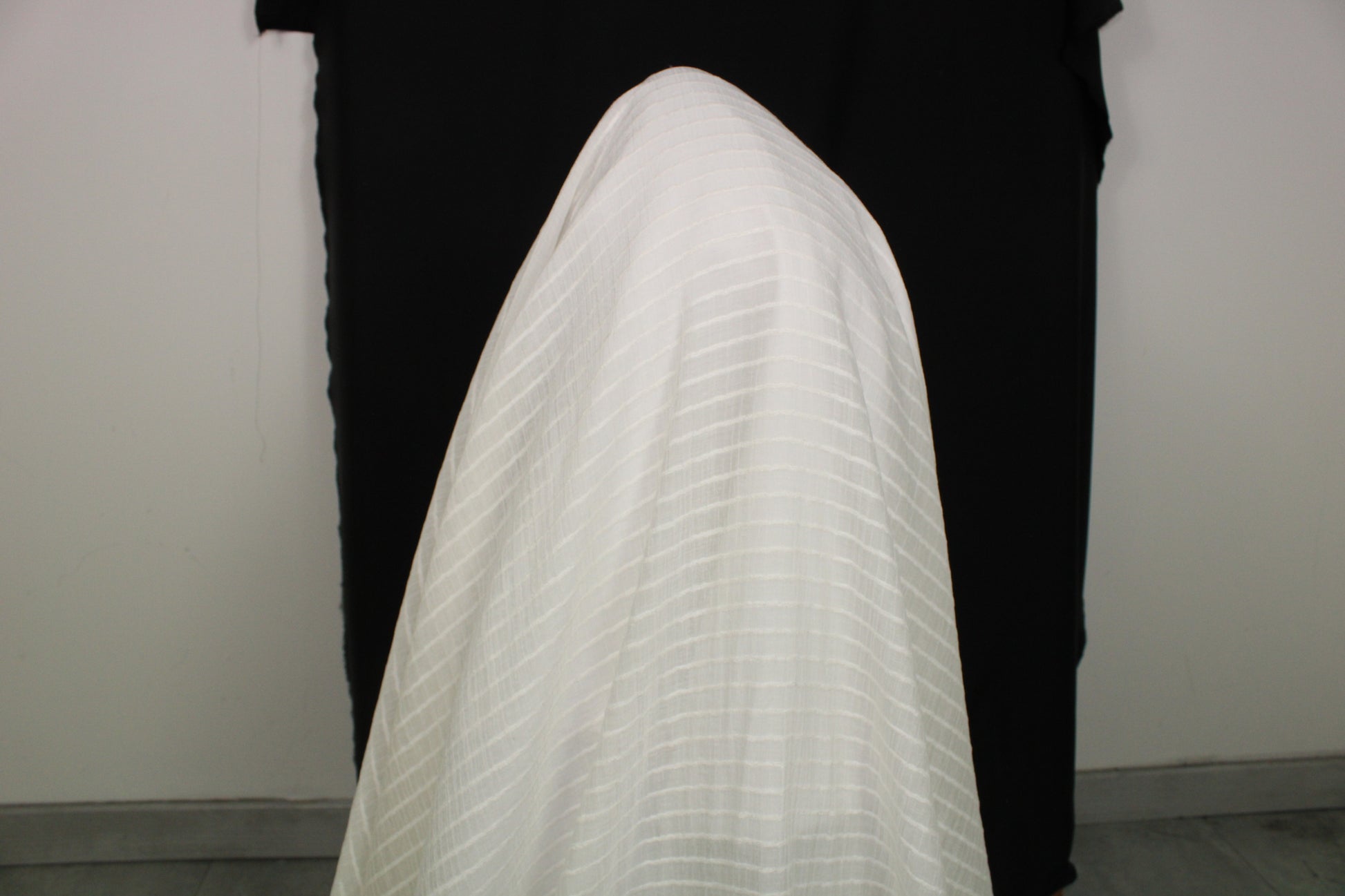 Tissu voile rayon et viscose- à rayures - écru - photo 3/6 | So Tissus