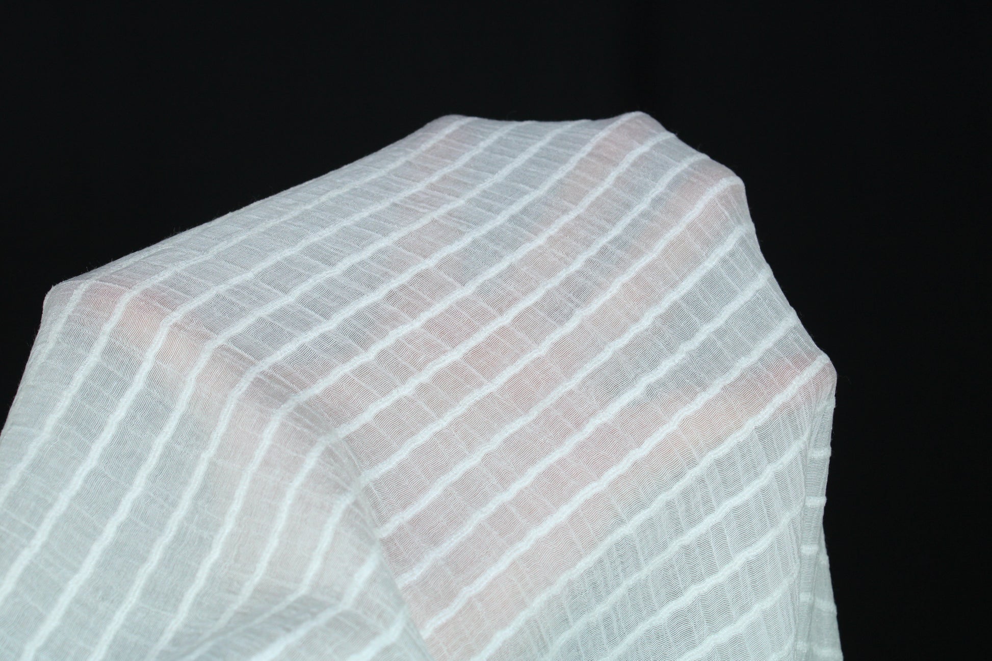 Tissu voile rayon et viscose- à rayures - écru - photo 6/6 | So Tissus