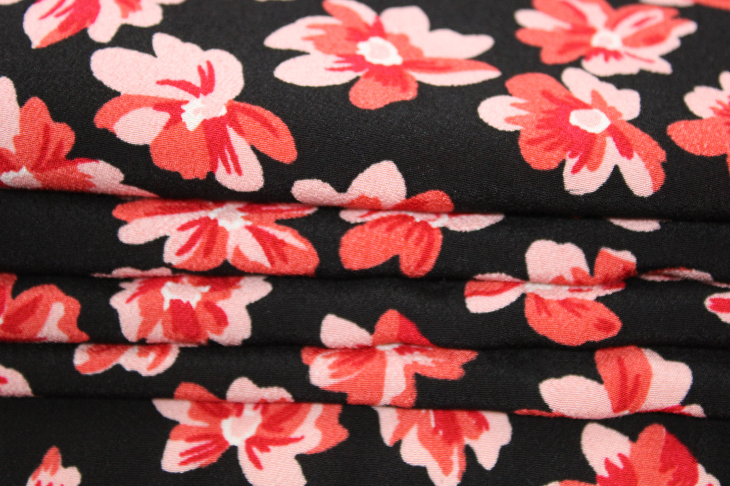 Tissu crêpe viscose - imprimé fleur rose - photo 2/5 | So Tissus