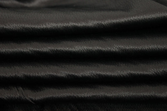 Tissu crêpe satin japonais - noir - photo 2/3 | So Tissus