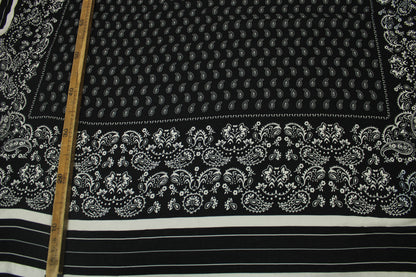 Tissu javanaise de viscose - imprimé bandana - noir et blanc - photo 5/5 | So Tissus