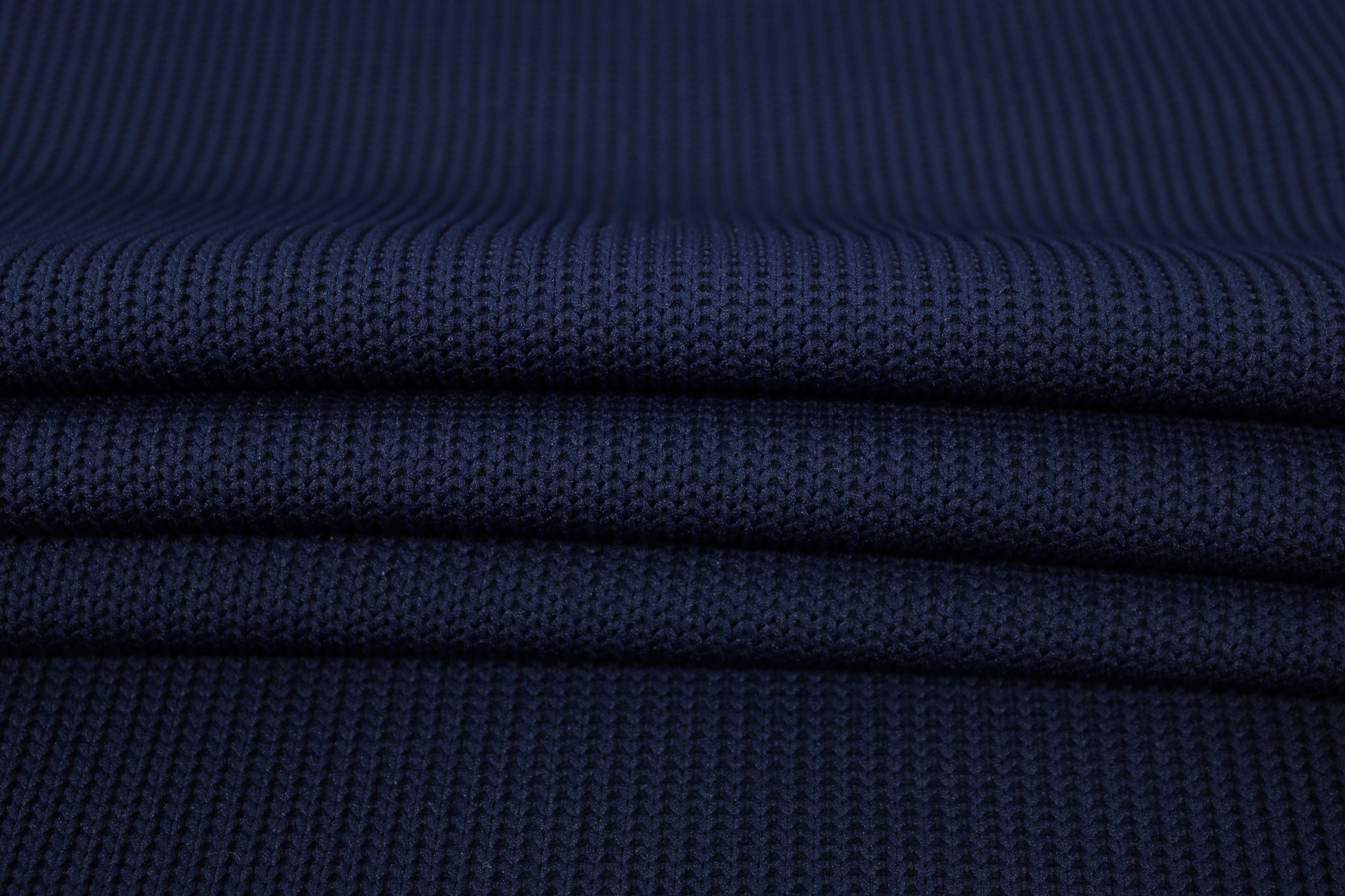 Tissu maille style tricot - bleu marine - photo 2/3 | So Tissus
