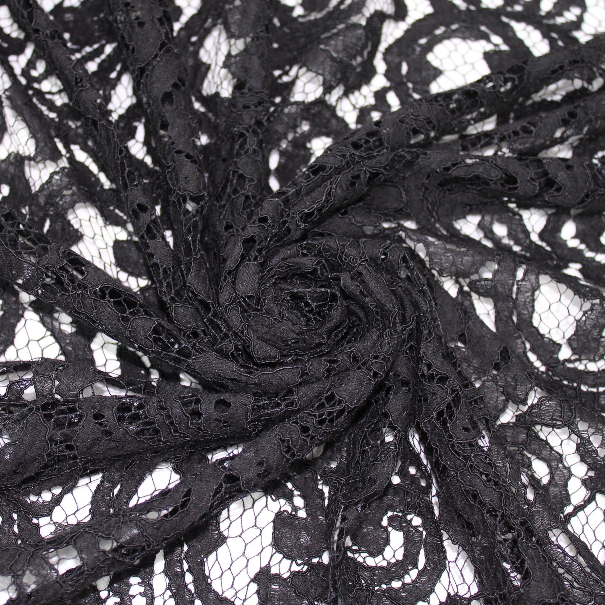 Tissu dentelle motif fleuri- noir - photo 1/5 | So Tissus
