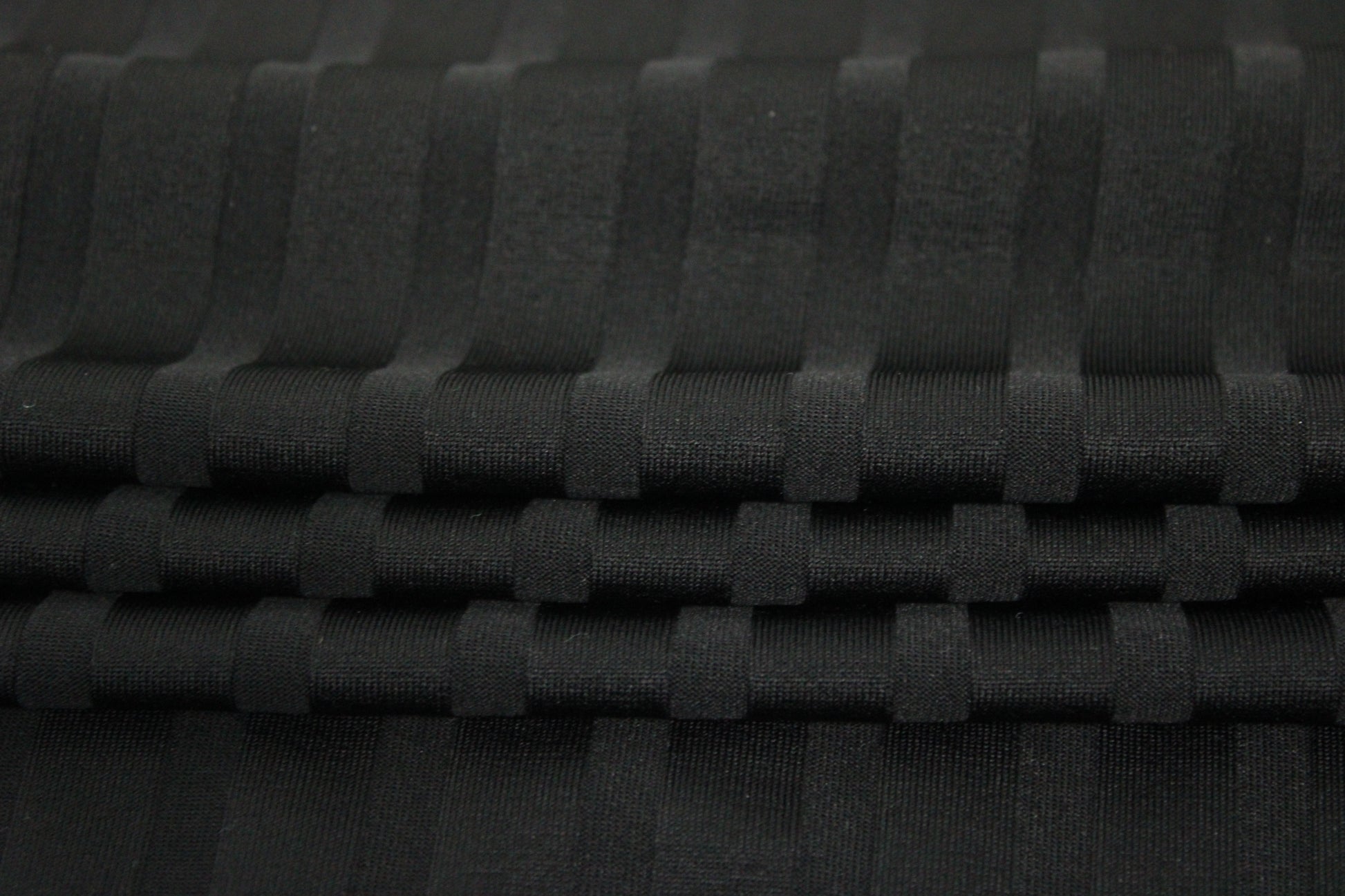 Tissu maille - à rayures - noir - photo 2/5 | So Tissus