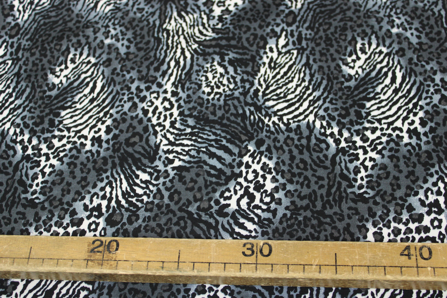 Tissu toile - imprimé tacheté - noir gris blanc - photo 5/5 | So Tissus