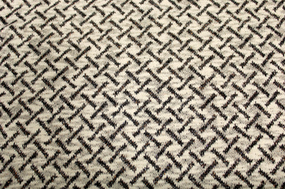 Tissu maille - motifs traits - ton écru - photo 4/5 | So Tissus