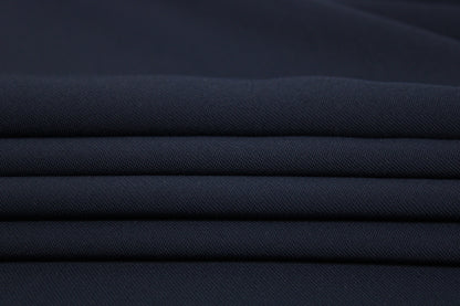 Tissu crêpe - bleu marine - photo 2/3 | So Tissus
