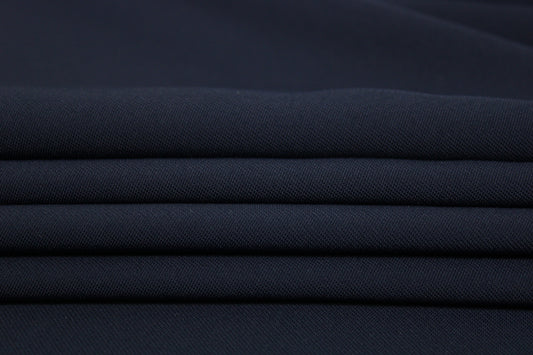 Tissu crêpe - bleu marine - photo 2/3 | So Tissus