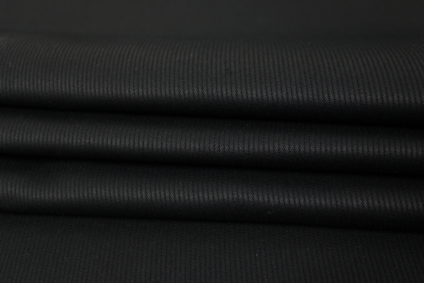 Tissu gabardine coton côtelé - noir - photo 2/3 | So Tissus