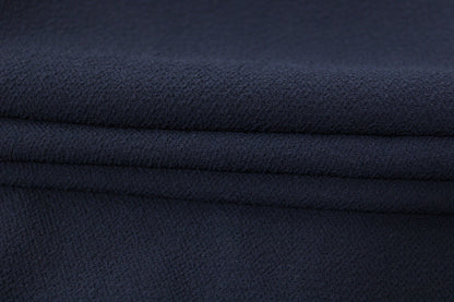 Tissu crêpe texturé - bleu marine - photo 2/3 | So Tissus