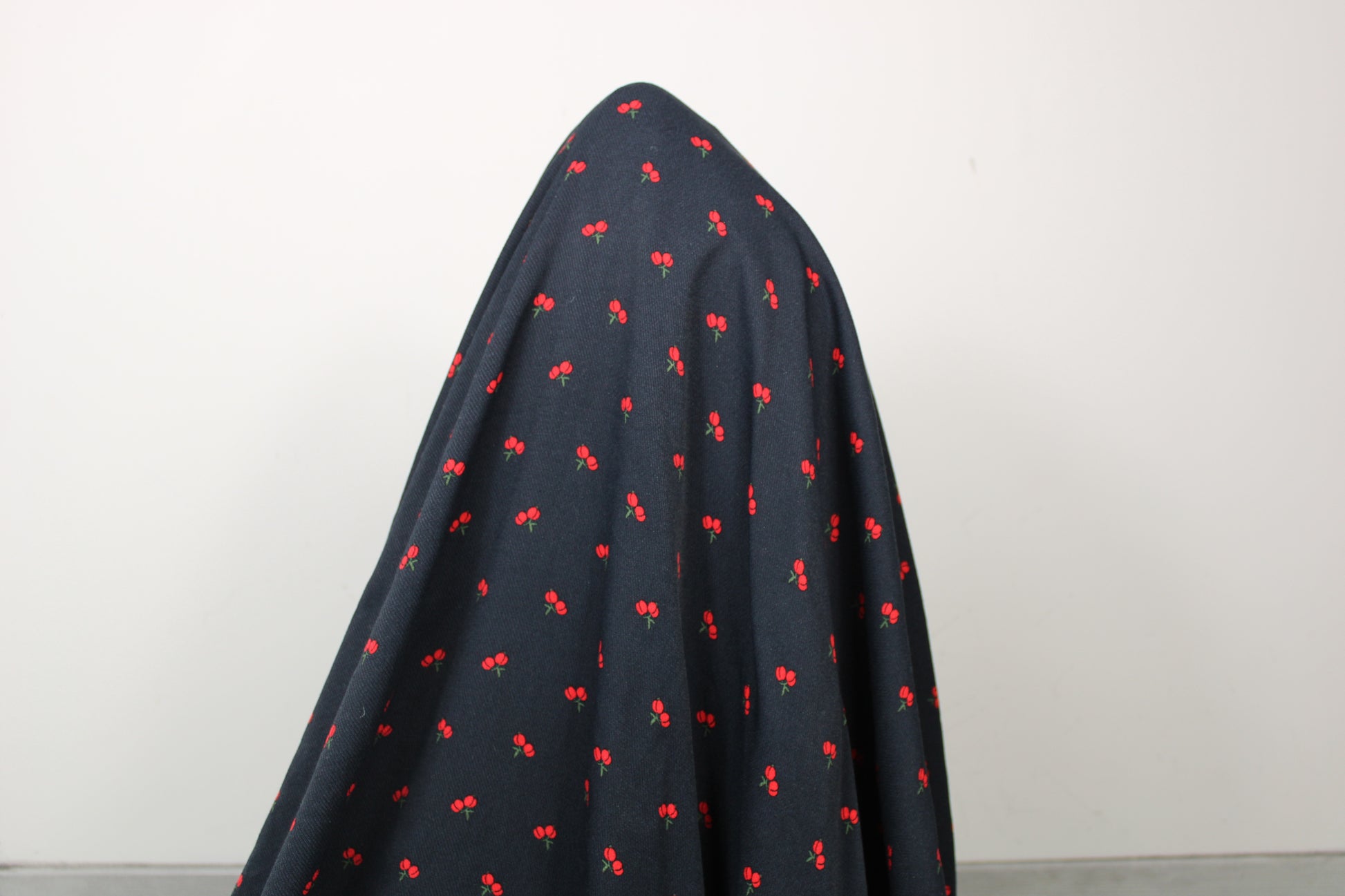 Tissu crêpe viscose - imprimé cerises - photo 5/5 | So Tissus