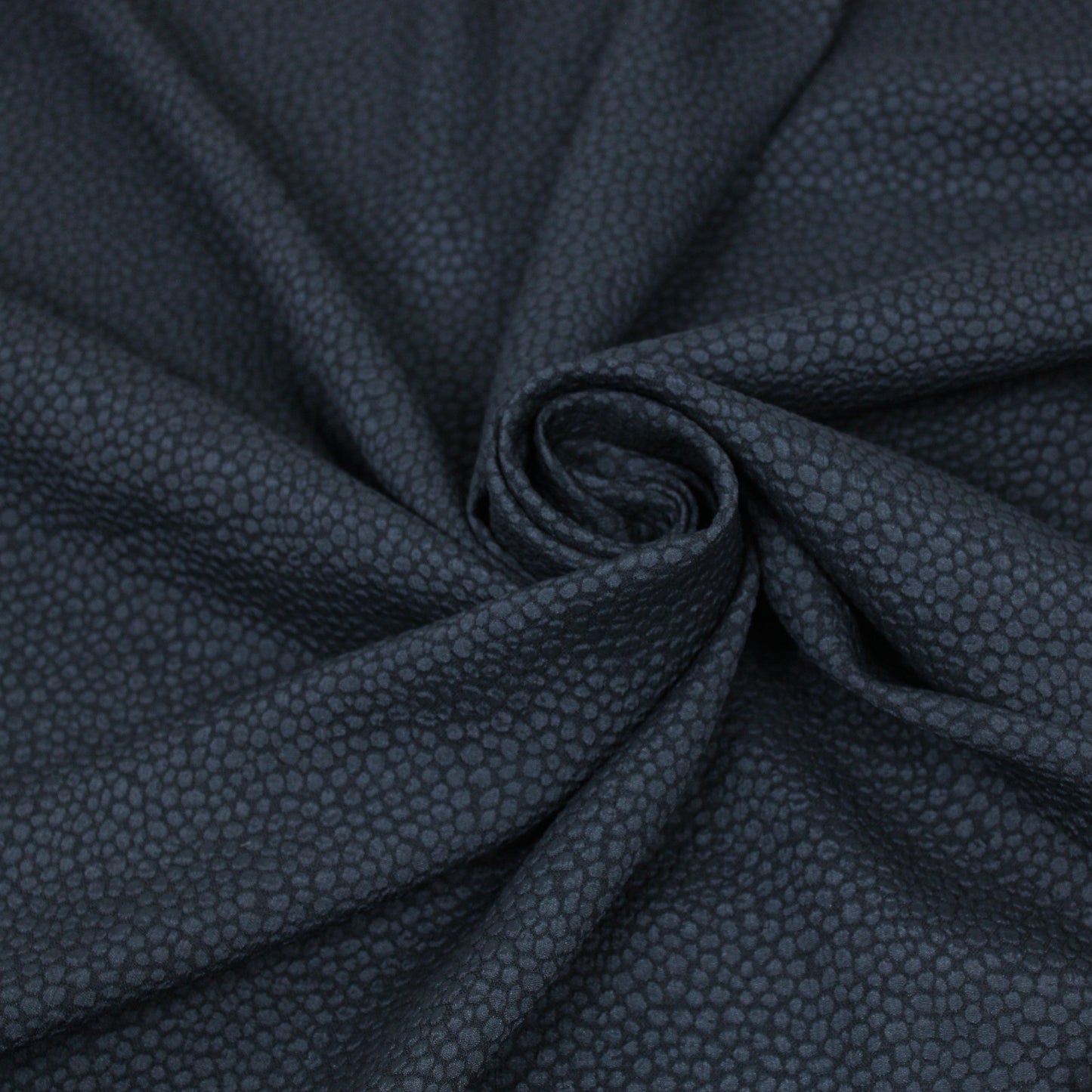 Tissu crêpe gaufré tacheté - bleu marine - photo 1/4 | So Tissus