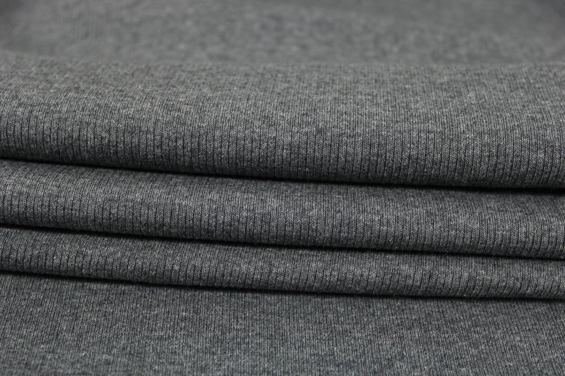 Tissu maille côtelé - gris anthracite - photo 2/3 | So Tissus