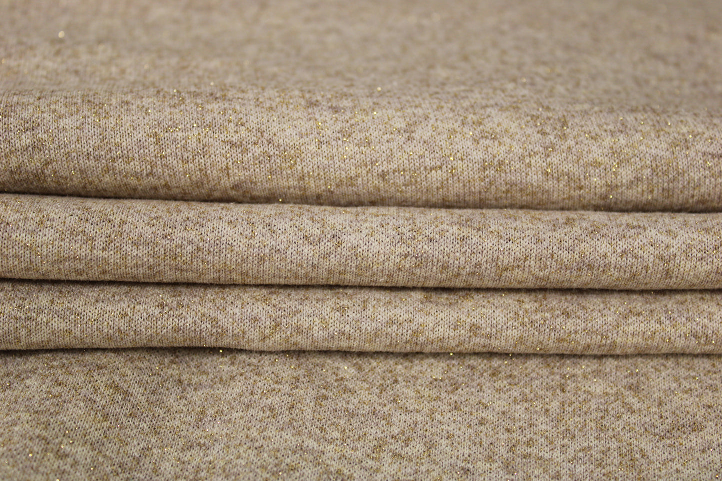Tissu molleton fin - beige et doré - photo 2/3 | So Tissus