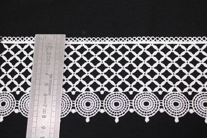 Galon - guipure blanche - motif complexe - photo 3/3 | So Tissus