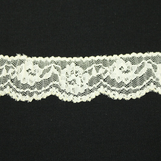 Galon - dentelle plissé - écru - photo 1/3 | So Tissus