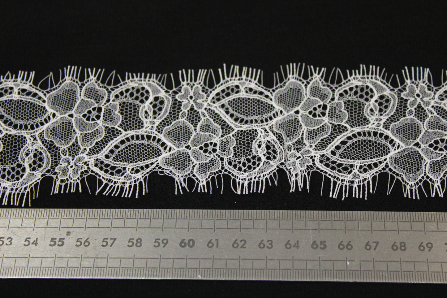 Galon - dentelle blanche - photo 2/3 | So Tissus