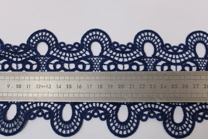 Galon - guipure bleu nuit - motif arabesque - photo 2/3 | So Tissus