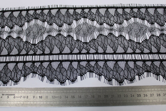 Galon - dentelle noire - photo 2/3 | So Tissus