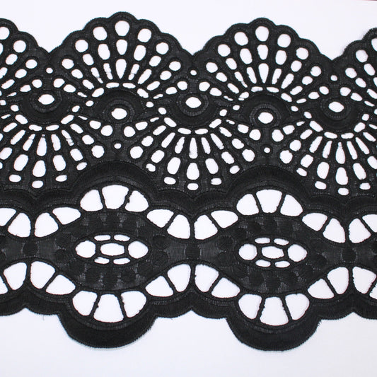 Galon - broderie anglaise noire - motif rosace - photo 1/3 | So Tissus