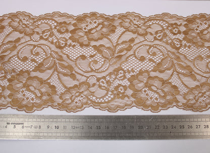 Galon - dentelle fleuri - beige et blanc - photo 2/3 | So Tissus