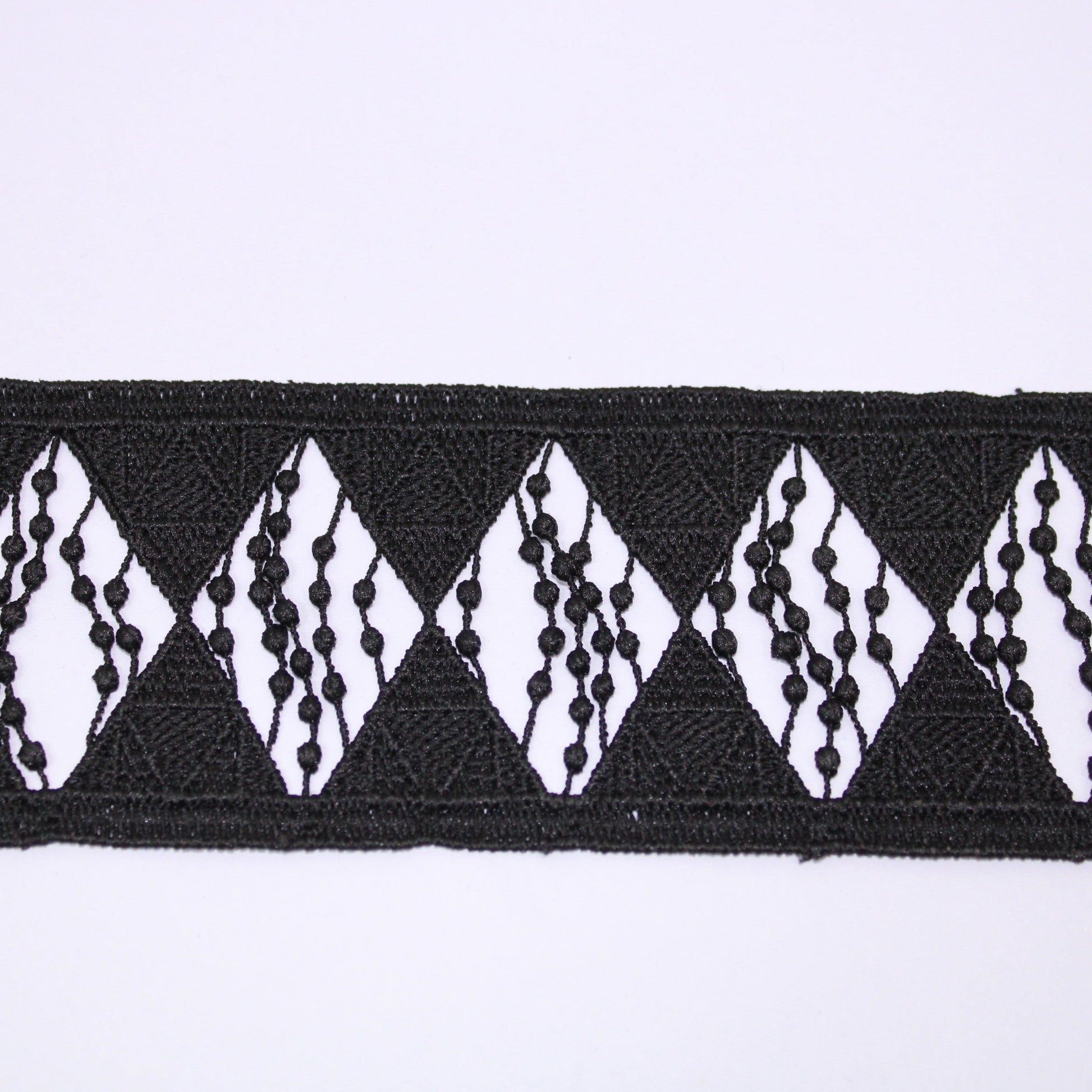 Galon - guipure noire - motif losange - photo 1/3 | So Tissus
