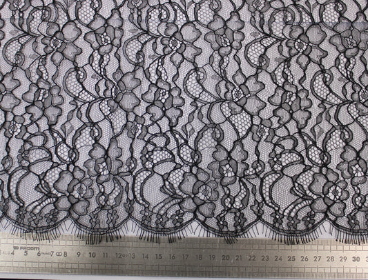 Galon - dentelle fleuri - noir - photo 2/3 | So Tissus