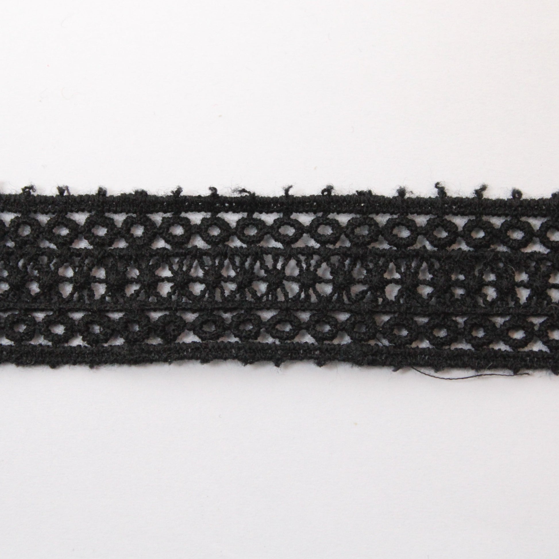 Galon - guipure noire - photo 1/3 | So Tissus