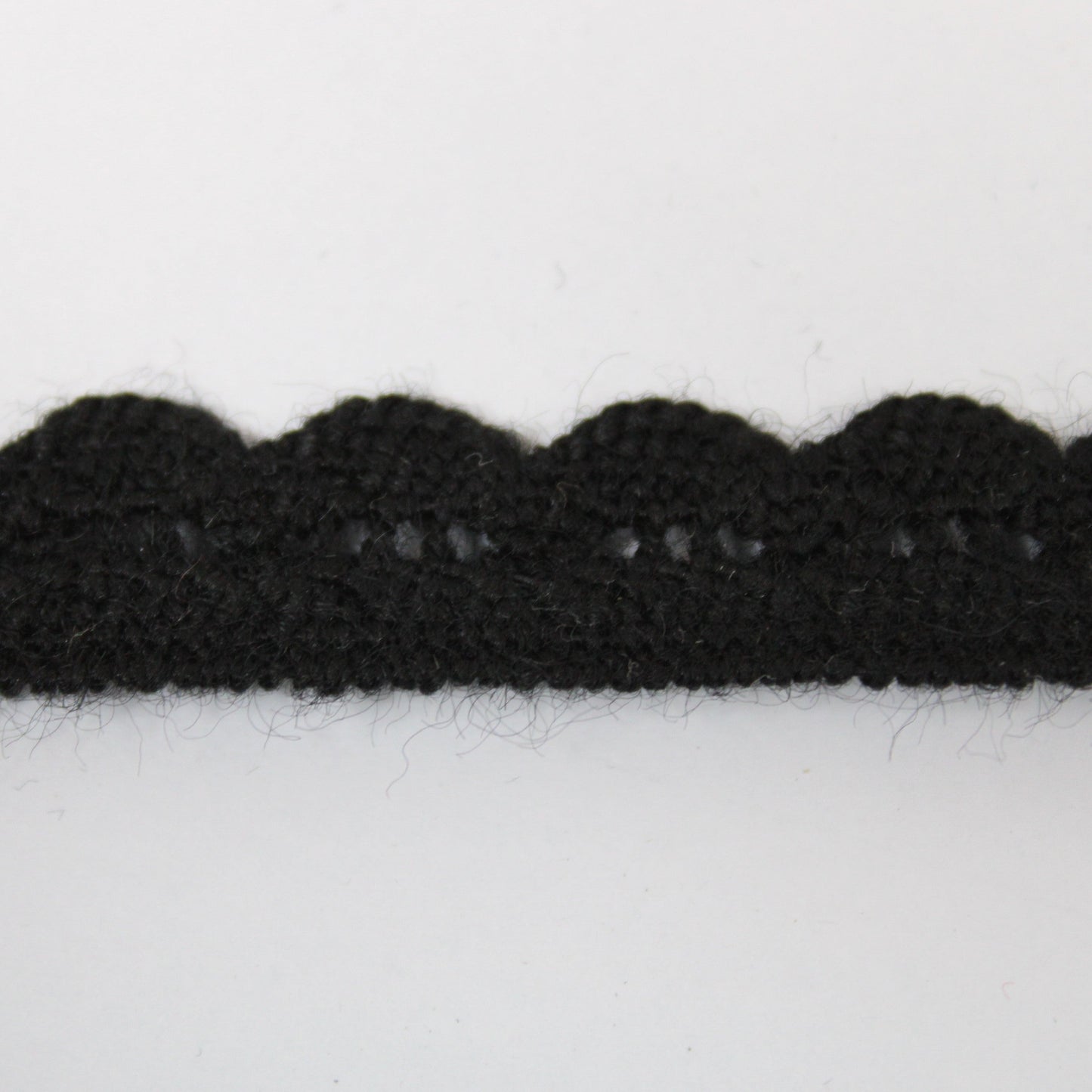 Galon - guipure laine stretch noire - photo 1/3 | So Tissus