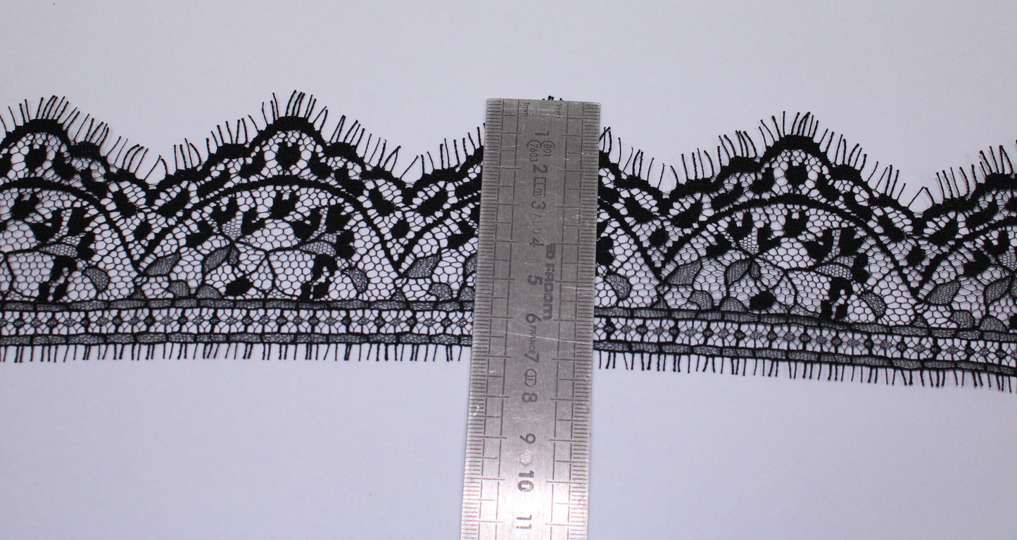 Galon - dentelle noire - motif fleuri - photo 3/3 | So Tissus