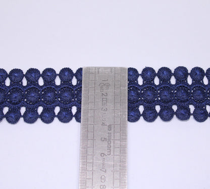 Galon - guipure bleu marine - motif circulaire - photo 3/3 | So Tissus