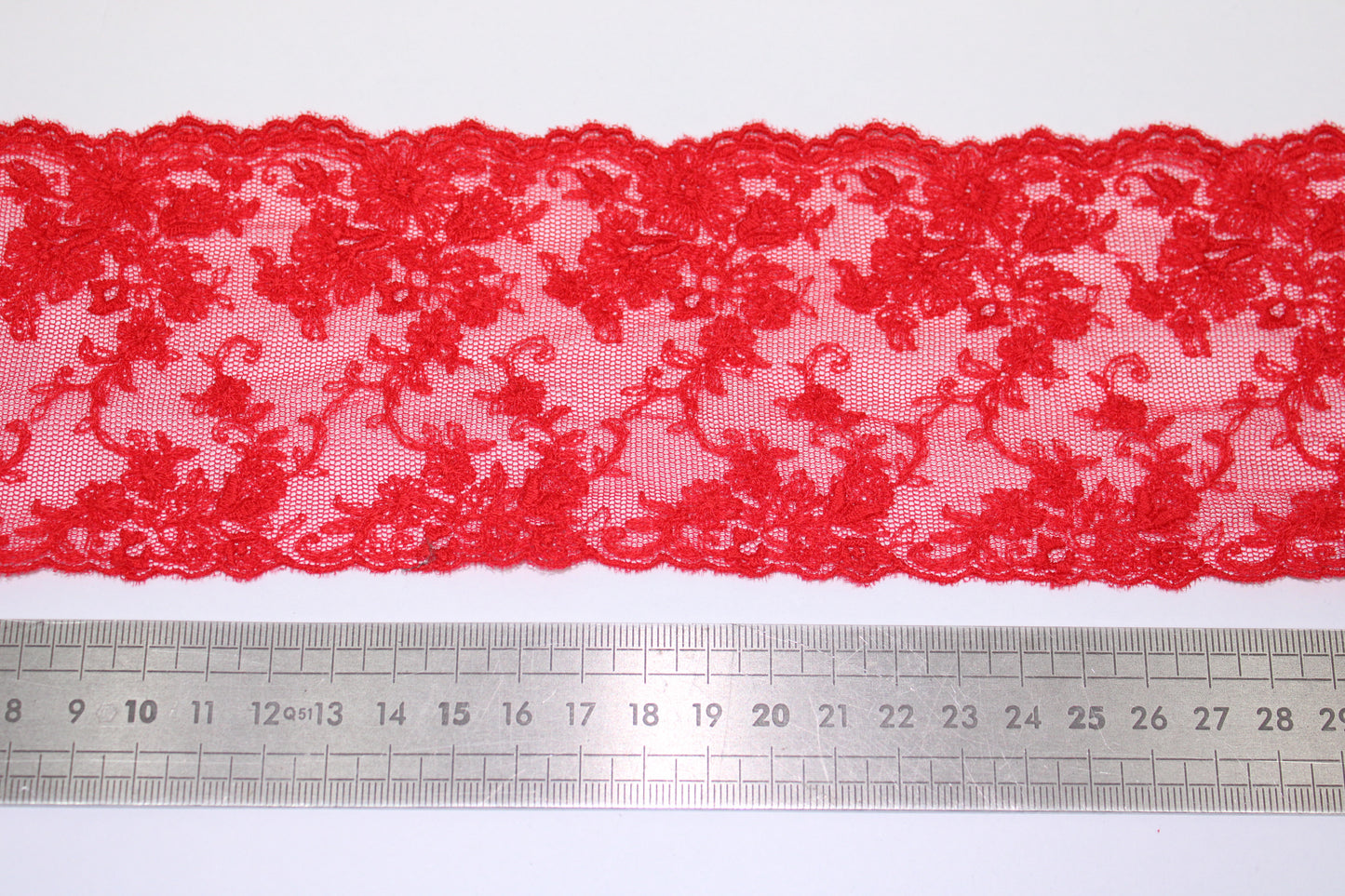 Galon - dentelle rouge - motif fleuri - photo 2/3 | So Tissus