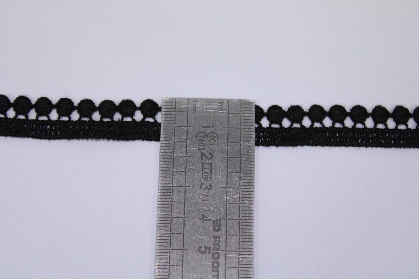 Galon - guipure noire - motif circulaire - photo 3/3 | So Tissus