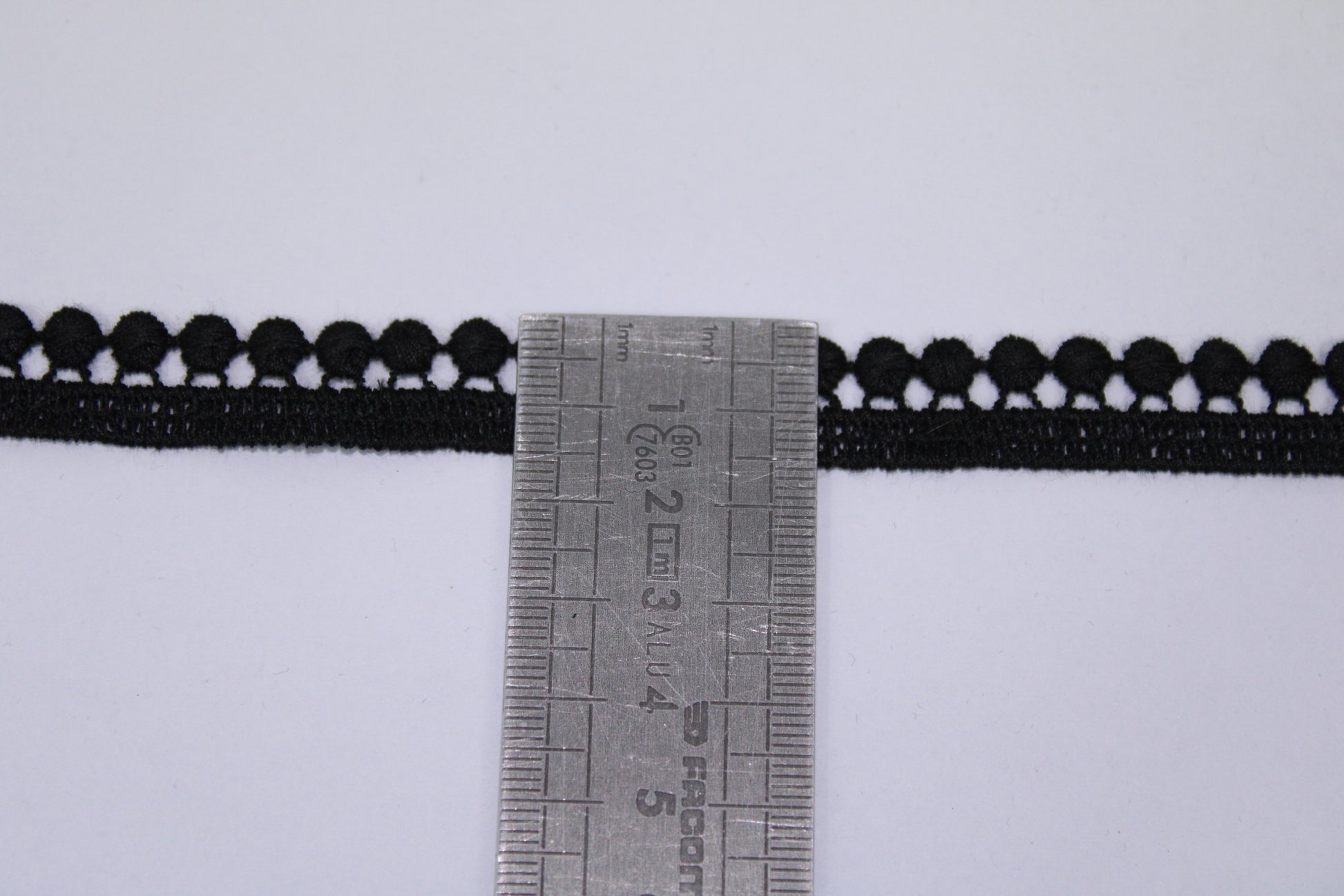 Galon - guipure noire - motif circulaire - photo 3/3 | So Tissus
