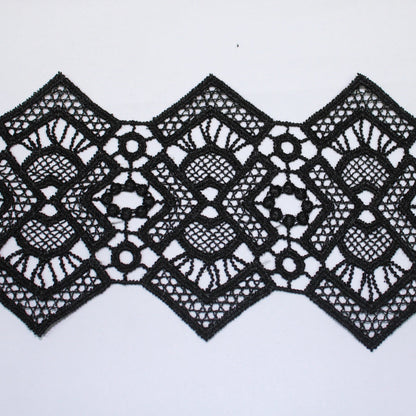 Galon - guipure noire - motif éthnique - photo 1/3 | So Tissus