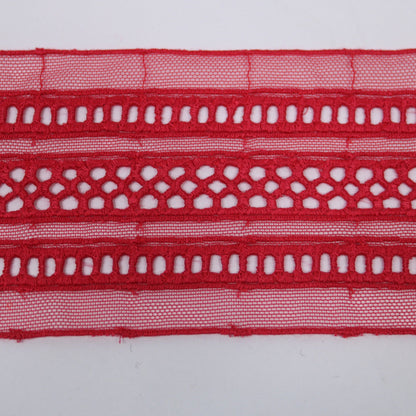Galon - dentelle rouge - motif géométrique - photo 1/3 | So Tissus