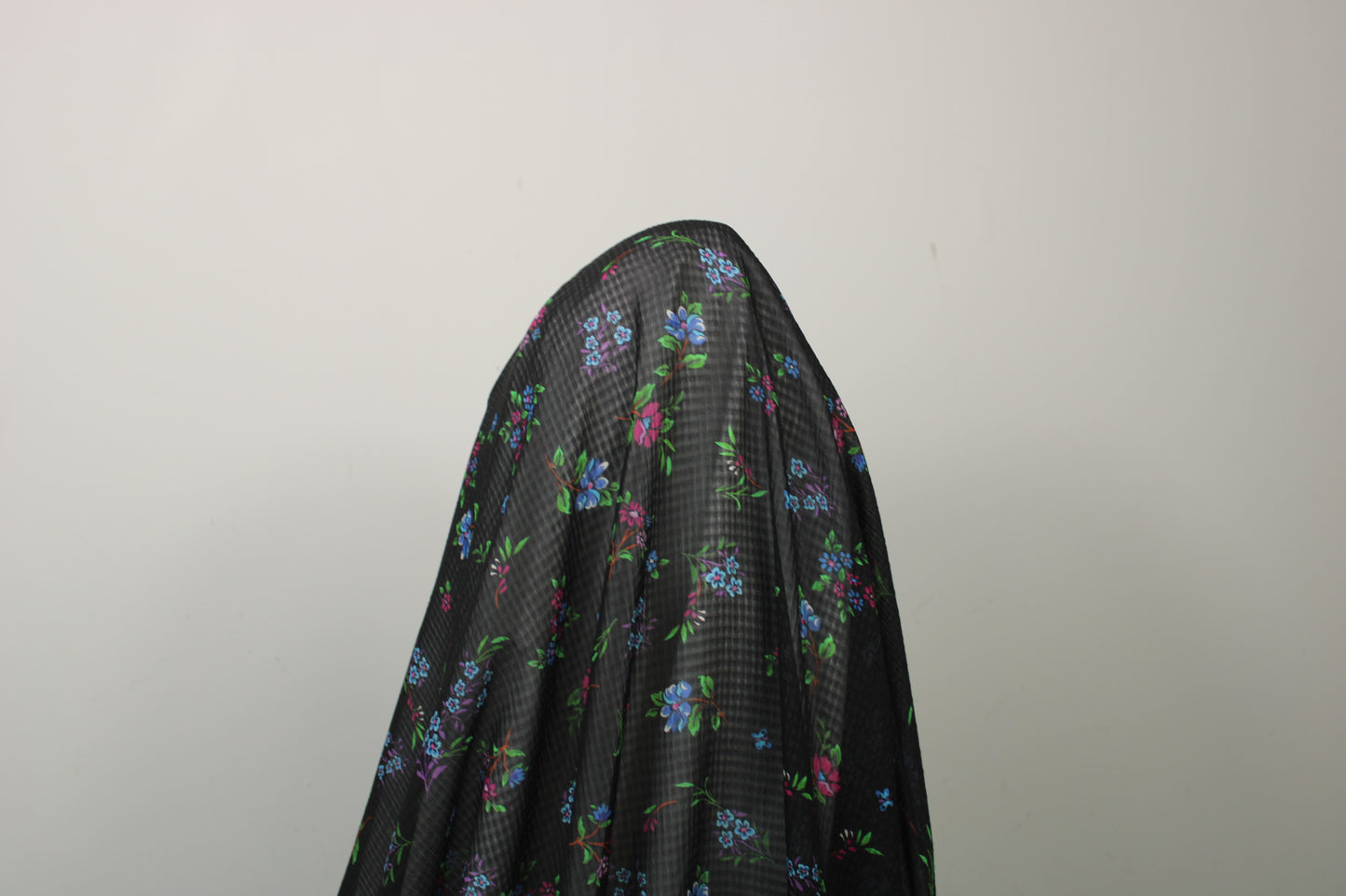 Tissu voile gaufré - imprimé fleuri - photo 3/6 | So Tissus