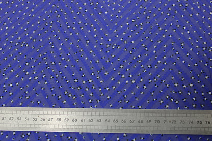 Tissu mousseline - imprimé moucheté et chevron - ton bleu nuit - photo 3/5 | So Tissus