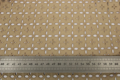 Tissu broderie anglaise - beige - photo 5/5 | So Tissus
