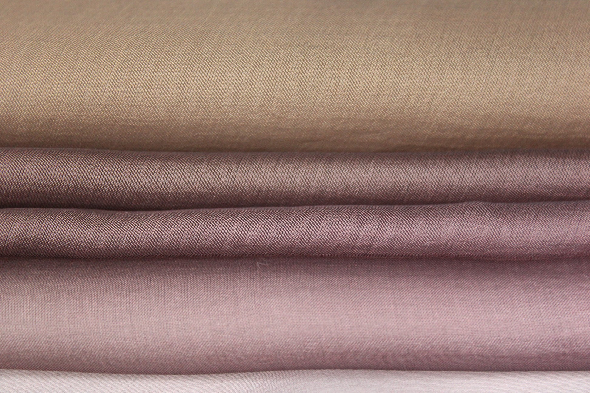 Tissu mousseline de soie changeante - ton prune et terre - photo 2/3 | So Tissus